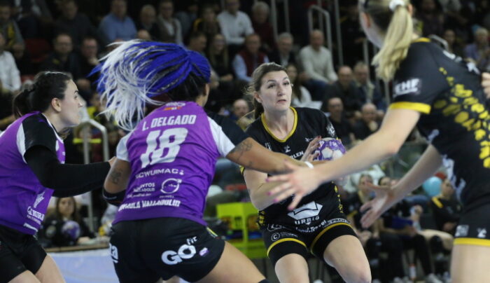 MKS URBIS Gniezno – Aula Balonmano Valladolid [GALERIA]